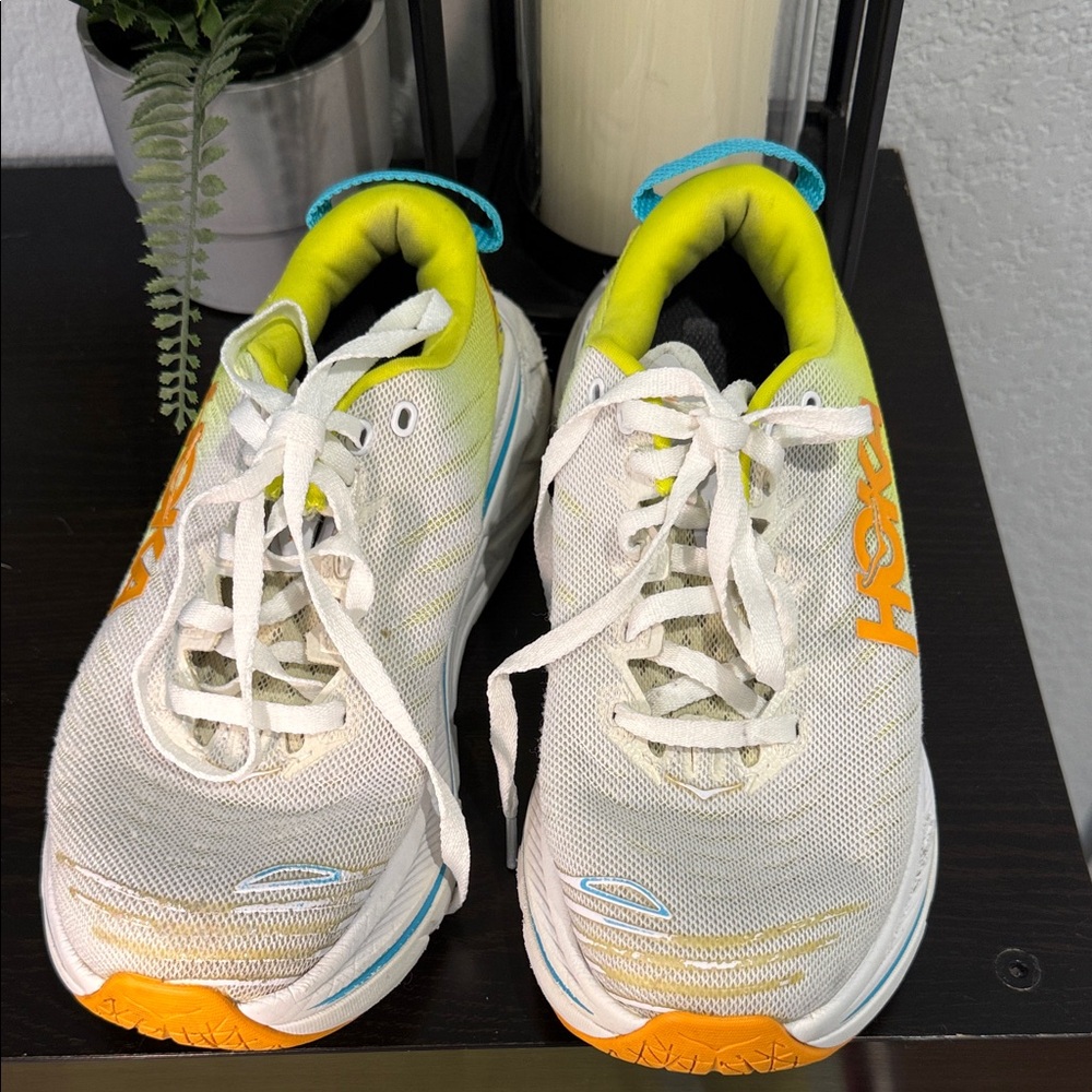 Hoka Bondi X White, Yellow & Blue Athletic Sneakers size 7.5 B - Picture 3 of 6